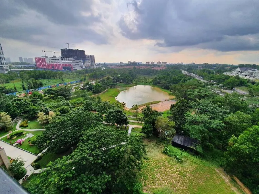 Luxury Private Cinema Experience - Free Parking Lejlighed Johor Bahru